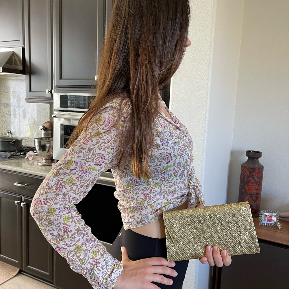Golden clutch